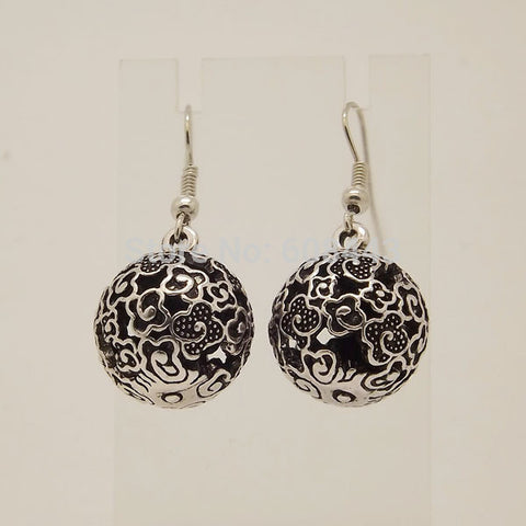 EQ060 Unique Tibetan Silver Hollow Clouds Fashion Retro Vintage Earrings For Women  Wholesale Valentine's Day Gift
